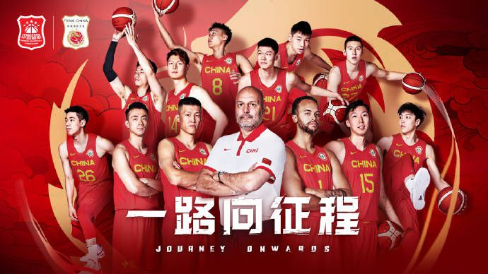 日前，将于12月24日上映的《拆弹专家2》发布一组场景版海报，提前揭秘电影中的部分大场面